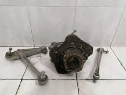 PORSCHE Porsche 911 997 Right Rear Hub 99733161207 Wheel Bearing Housing Rear Right — thumbnail 1