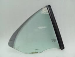 PORSCHE Porsche 911 997 Right Rear 1/4 Glass 99754311211 Door Window 1/4 Rear RH — thumbnail 4