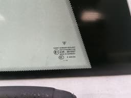 PORSCHE Porsche 911 997 right rear quarter glass 99754311200 door window 1/4 rear right — thumbnail 8