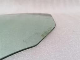PORSCHE Porsche 911 997 left rear quarter glass 99754311111 door window 1/4 rear left — thumbnail 5