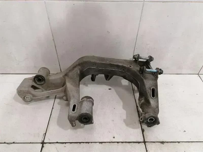 PORSCHE Porsche 911 997 subframe rear 99733115103 rear left axle frame rear axle