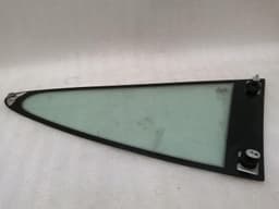 PORSCHE Porsche 911 997 right rear quarter glass 99754311200 door window 1/4 rear right — thumbnail 7