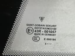 PORSCHE Porsche 911 997 left rear quarter glass 99754311100 door window 1/4 rear left — thumbnail 5