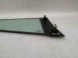 PORSCHE Porsche 911 997 left rear quarter glass 99754311100 door window 1/4 rear left — thumbnail 8