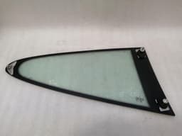 PORSCHE Porsche 911 997 left rear quarter glass 99754311100 door window 1/4 rear left — thumbnail 4