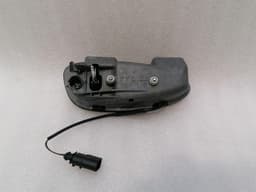 PORSCHE Porsche 911 997 Left Door Handle 99753706101 Right Hand Drive RHD — thumbnail 5