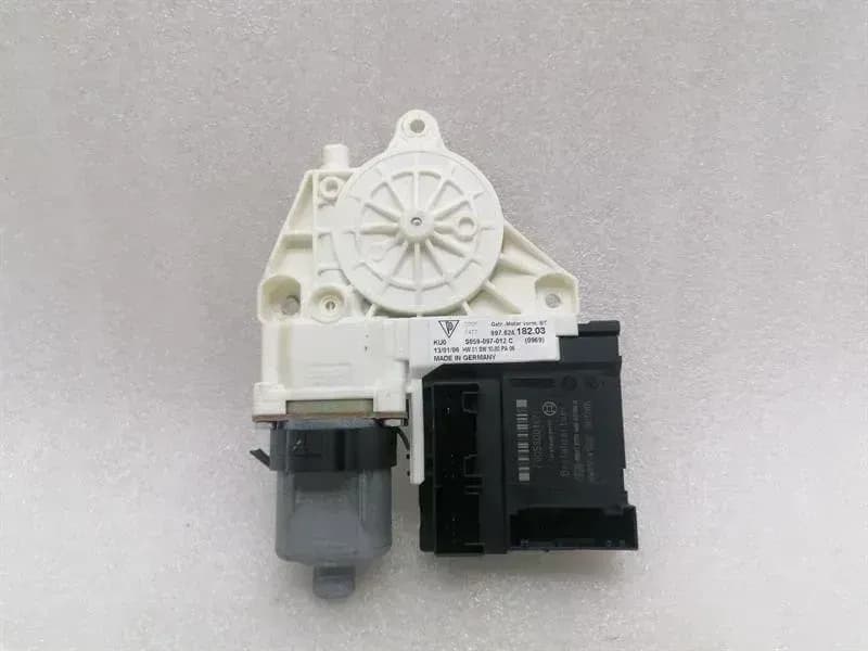 Porsche 911 997 passenger window engine 99762418203 power window motor passenger