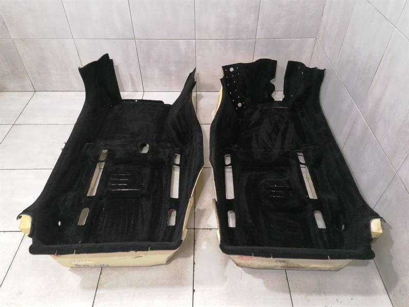 FERRARI FERRARI ROME F169 CARPET FLOOR MAT KIT RHD MAIN FLOOR RIGHT NEKR