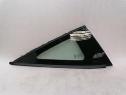 FERRARI Ferrari Rome F169 Right Rear Quarter Glass 967699 Door Window 1⁄4 Rear Right — thumbnail 1
