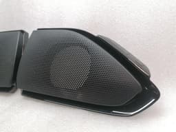 FERRARI FERRARI ROME F169 912019 RHD MEMORY WOOFER GRILL SET RHD RIGHT HANDLEBARS — thumbnail 10