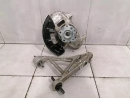 FERRARI Ferrari Roma F169 Right Front Hub 867714 Wheel Bearing Case Front Right — thumbnail 1
