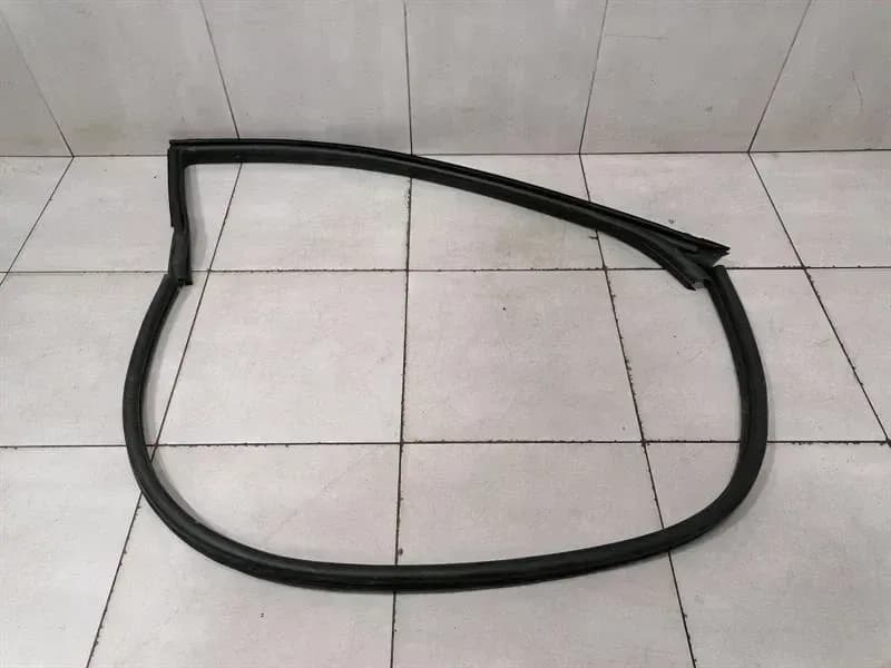 Ferrari Roma F169 Door Seal 783106 RH Door Seals RIGHT