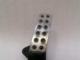 FERRARI Ferrari Portofino F164 accelerator pedal (electrical) 807331 set rhd accelerator pedal — thumbnail 2