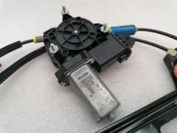 FERRARI Ferrari Roma F169 Right Front Door Winder 968858 Window Regulator Front Right — thumbnail 2