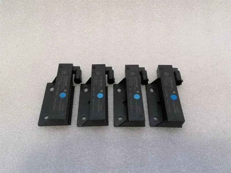 Ferrari Portofino F164 Aerial / Antenna 644691 Antenna 68068148AA