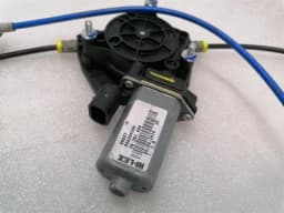 FERRARI Ferrari Portofino F164 Left Front Door Winder 88304300 Window Regulator Front Left — thumbnail 4