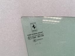 FERRARI Ferrari Portofino F164 right front door glass 88304900 door window front right — thumbnail 2