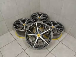 FERRARI 20 FERRARI PORTOFINO F164 ALLOY WHEEL SET 814861 ALLOY WHEEL 814858 SET 10J 8J — thumbnail 1