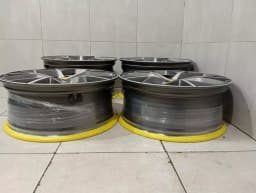 FERRARI 20 FERRARI PORTOFINO F164 ALLOY WHEEL SET 814861 ALLOY WHEEL 814858 SET 10J 8J — thumbnail 6