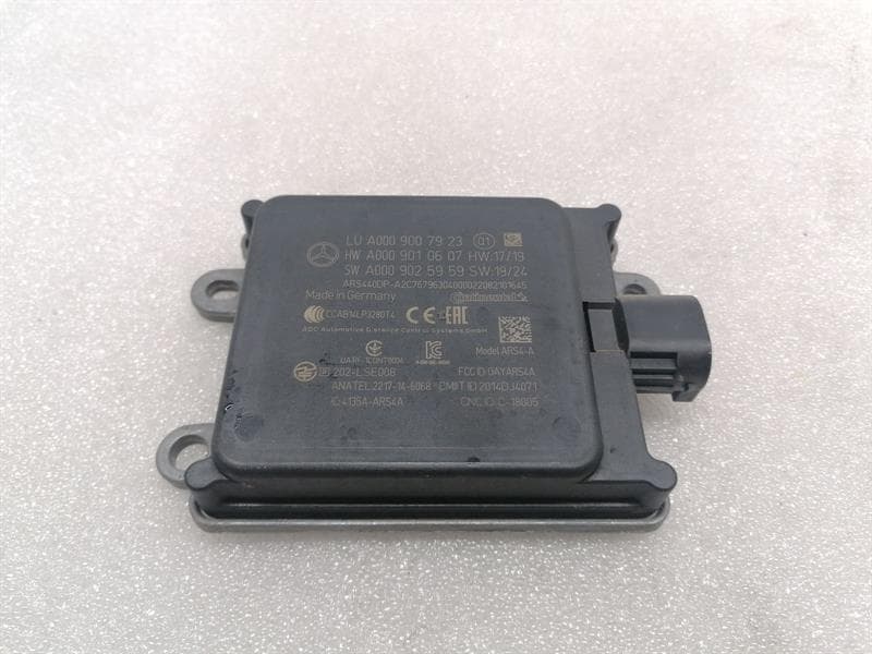 Mercedes E W213 Distronic Radar Sensor A0009007923 DISTRONIK ACC RADAR SENSOR