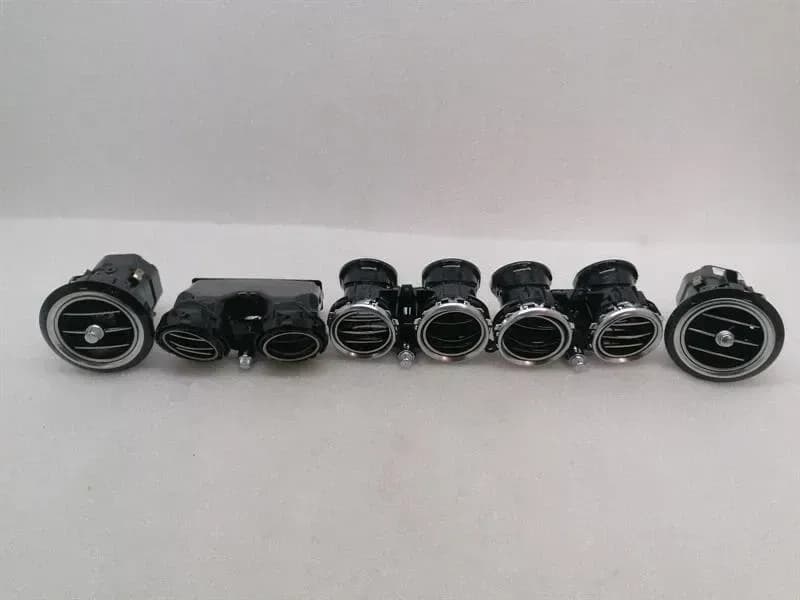 Mercedes E Class W213 Air Vent Set A2138307700 Vent Nozzle Vent Grille Set