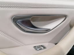 MERCEDES-BENZ Mercedes E63 AMG W213 Door Card Left A2137207109 RIGHT HANDLE BEIGE LEATHER — thumbnail 5