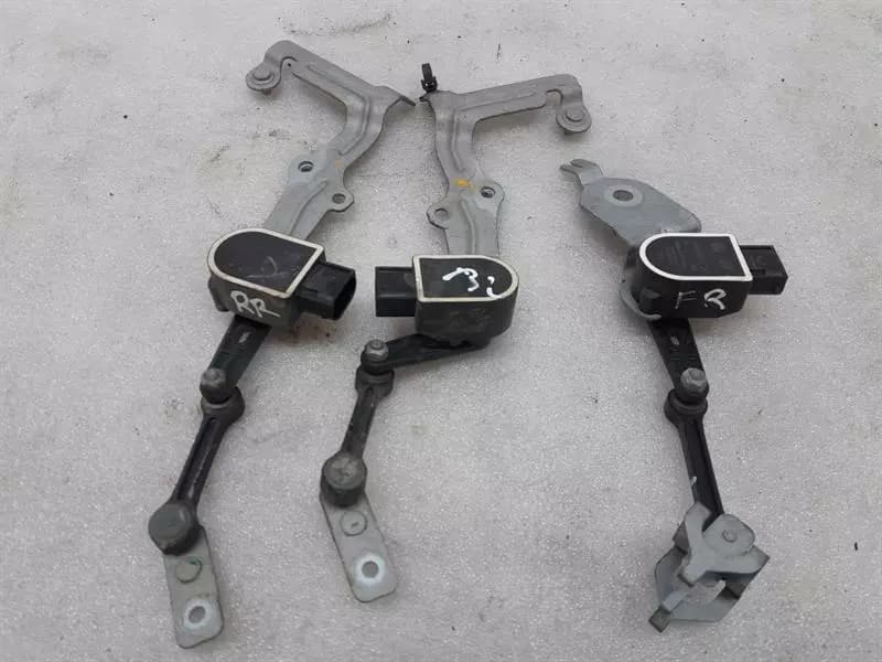 MERCEDES-BENZ Mercedes E Class W213 Level Sensor Set A2059057409 Headlights Leveling Sensor