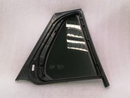MERCEDES-BENZ Mercedes E Class W213 Left Rear Quarter Glass A2137302106 Door Window 1⁄4 Rear Li — thumbnail 9