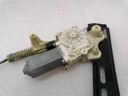 PORSCHE Porsche 911 991 Right Front Door Winder 99154207601 Power Window Front Right — thumbnail 3