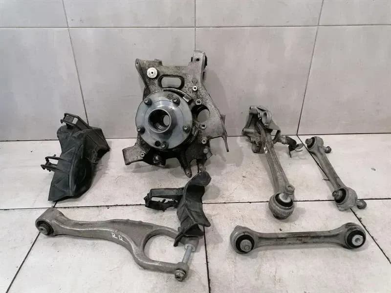 PORSCHE Porsche 911 991 Right Rear Hub 99133161212 Wheel Bearing Housing Rear Re Turbo Set