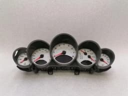 PORSCHE Porsche 911 997 Instrument Cluster 99764111820 Speedometer MPH MK1 AUTOMATIC — thumbnail 1