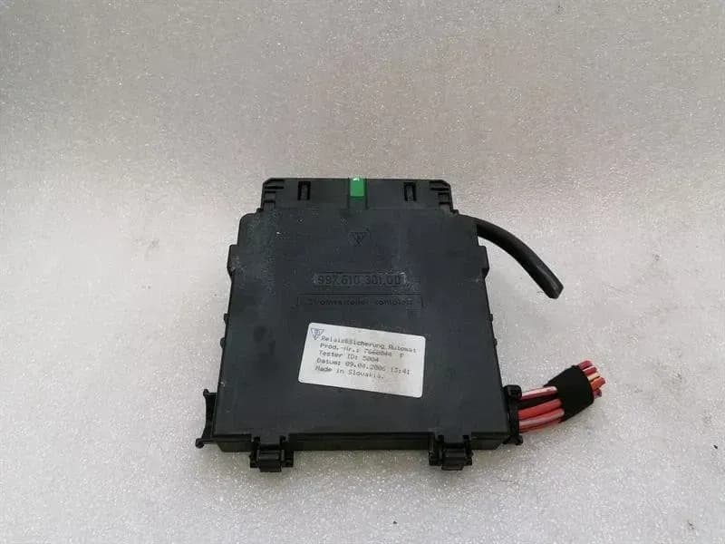 Porsche 911 997 Fuse Box 99761030100 Fuse Box