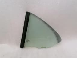 PORSCHE Porsche 911 997 left rear 1/4 glass 99754311111 door window 1/4 rear LH — thumbnail 1
