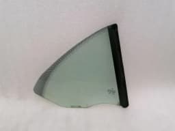 PORSCHE Porsche 911 997 Right Rear 1/4 Glass 99754311211 Door Window 1/4 Rear RH — thumbnail 1