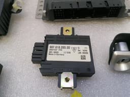 PORSCHE Porsche 911 997 engine ECU SET 99761860103 engine control unit set MK1 — thumbnail 5
