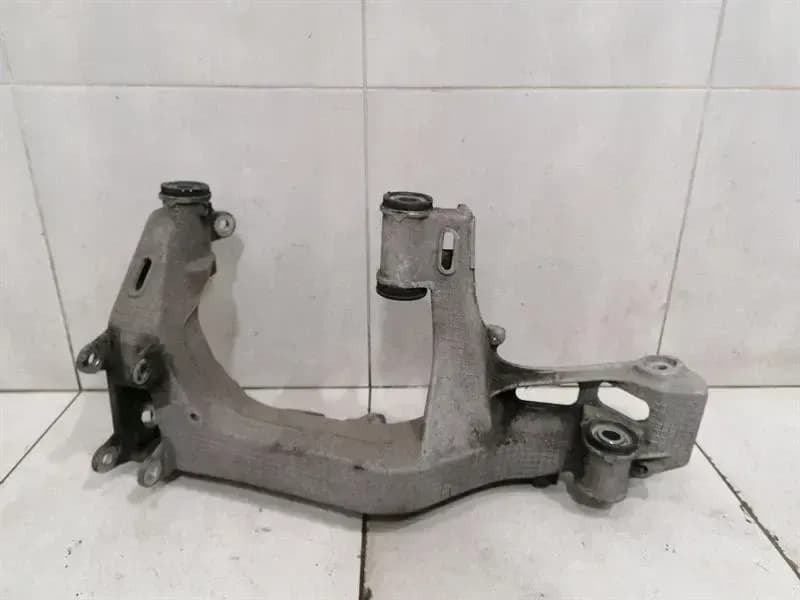 PORSCHE Porsche 911 997 subframe rear 99733105105 left axle frame rear axle