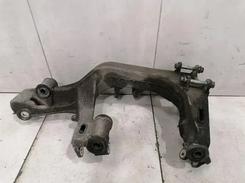 PORSCHE Porsche 911 997 subframe rear 99733105104 left axle frame rear axle