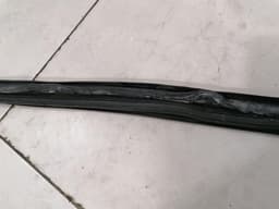 PORSCHE Porsche 911 997 Door Seal 997537076 Door Seals RIGHT — thumbnail 10