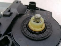 PORSCHE Porsche 911 997 right door window motor 99762410206 right handlebar RHD — thumbnail 5