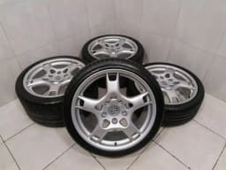 PORSCHE Porsche 911 997 C2 Alloy Wheel Set 99736215600 Alloy Wheel 19 Carrera S BBS 8J 11J — thumbnail 1