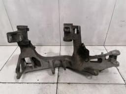 PORSCHE Porsche 911 997 subframe rear 99733105204 right axle frame rear axle — thumbnail 3