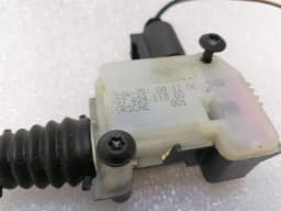 PORSCHE Porsche 911 997 Boot Lock 99762411800 Tailgate Lock — thumbnail 3
