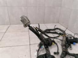 NISSAN NISSAN GT-R R35 WIRING LOOM 24012JF50A FRONT WIRING HARNESS ENGINE BAY — thumbnail 6