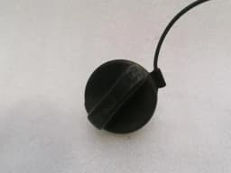 NISSAN Nissan GT-R R35 fuel filler cap 78830JF00A fuel cap tank flap — thumbnail 6