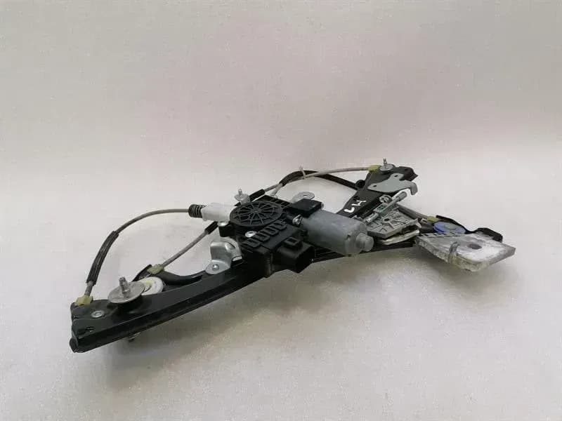 Nissan GT-R R35 Left Front Door Winder 80721JF00A Window Regulator Front Left