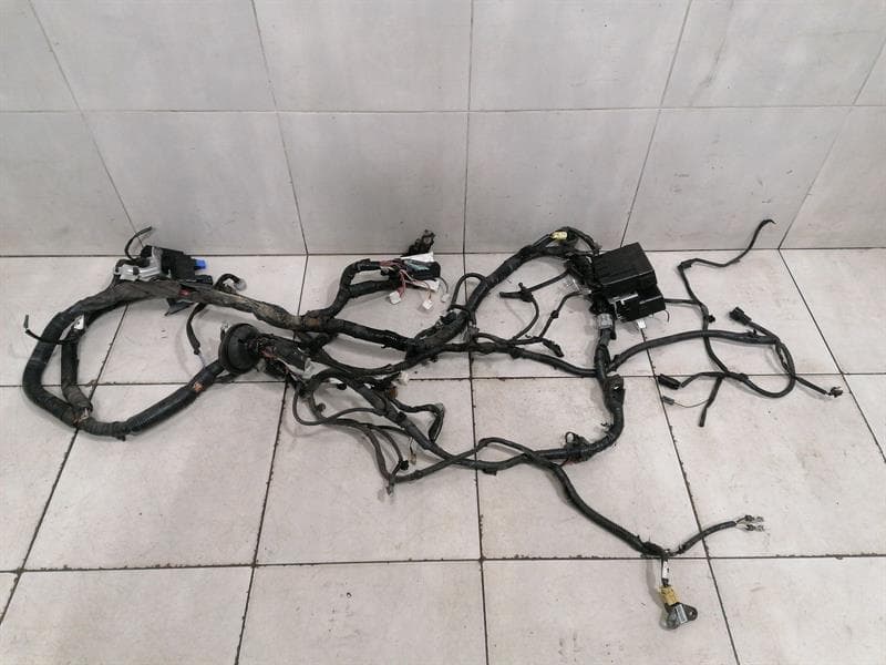 NISSAN GT-R R35 WIRING LOOM 24012JF50A FRONT WIRING HARNESS ENGINE BAY