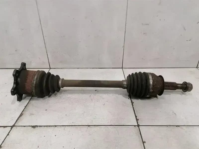 Nissan GT-R R35 drive shaft rear right 39600JF00A rear right drive shaft