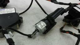 PORSCHE Porsche 911 991 Sun Roof Engine 9P1959591B Sunroof Motor Kit Set 99161821600 — thumbnail 4