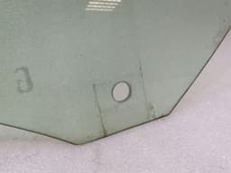NISSAN Nissan GT-R R35 Left Front Door Glass 80301JF00A Door Window Front Left — thumbnail 2