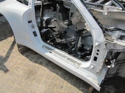 PORSCHE Porsche 911 991 right front chassis front wheelhouse body door post gt3 column — thumbnail 2